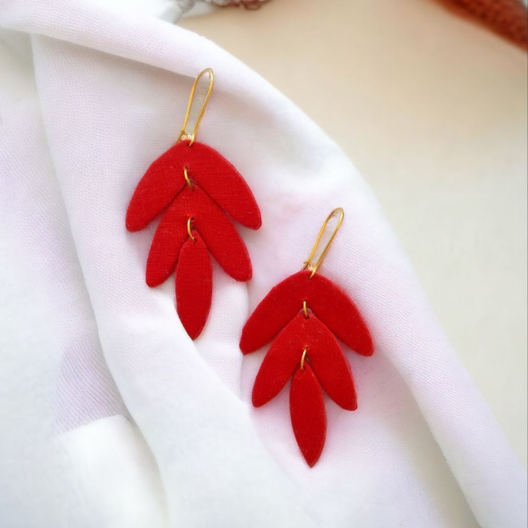 Scarlet Leaf Drops