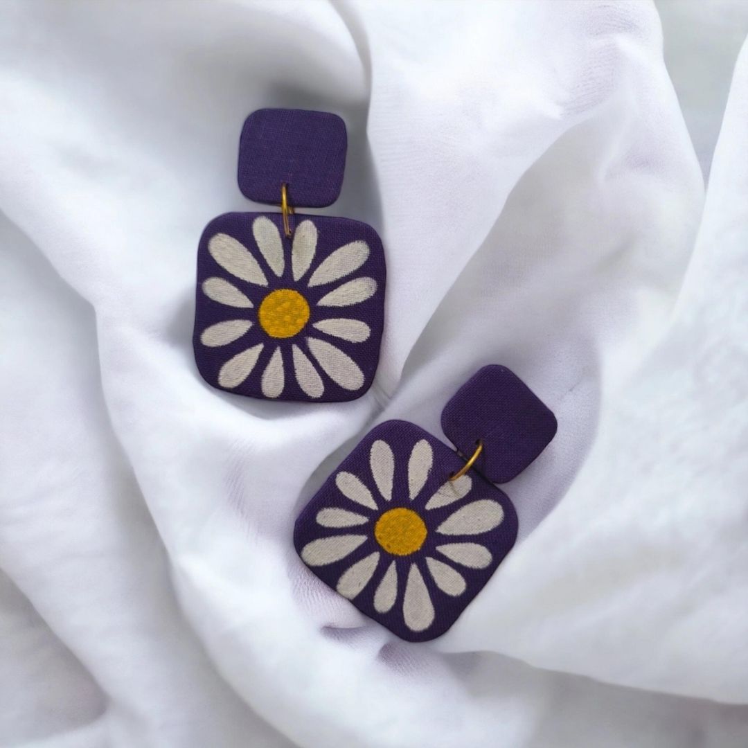 Petals of Daisy Earrings