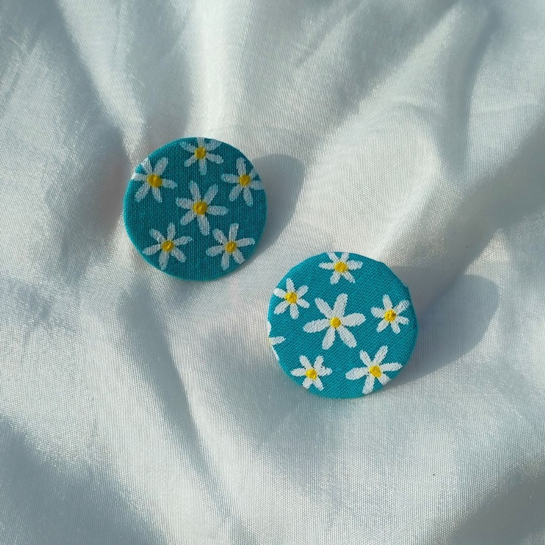 Blooming Daisy Studs