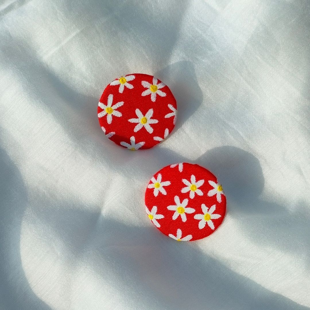Blooming Daisy Studs