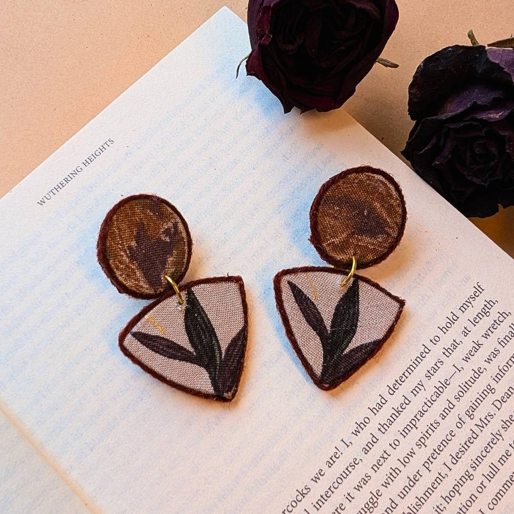 Vintage Rust Botanic